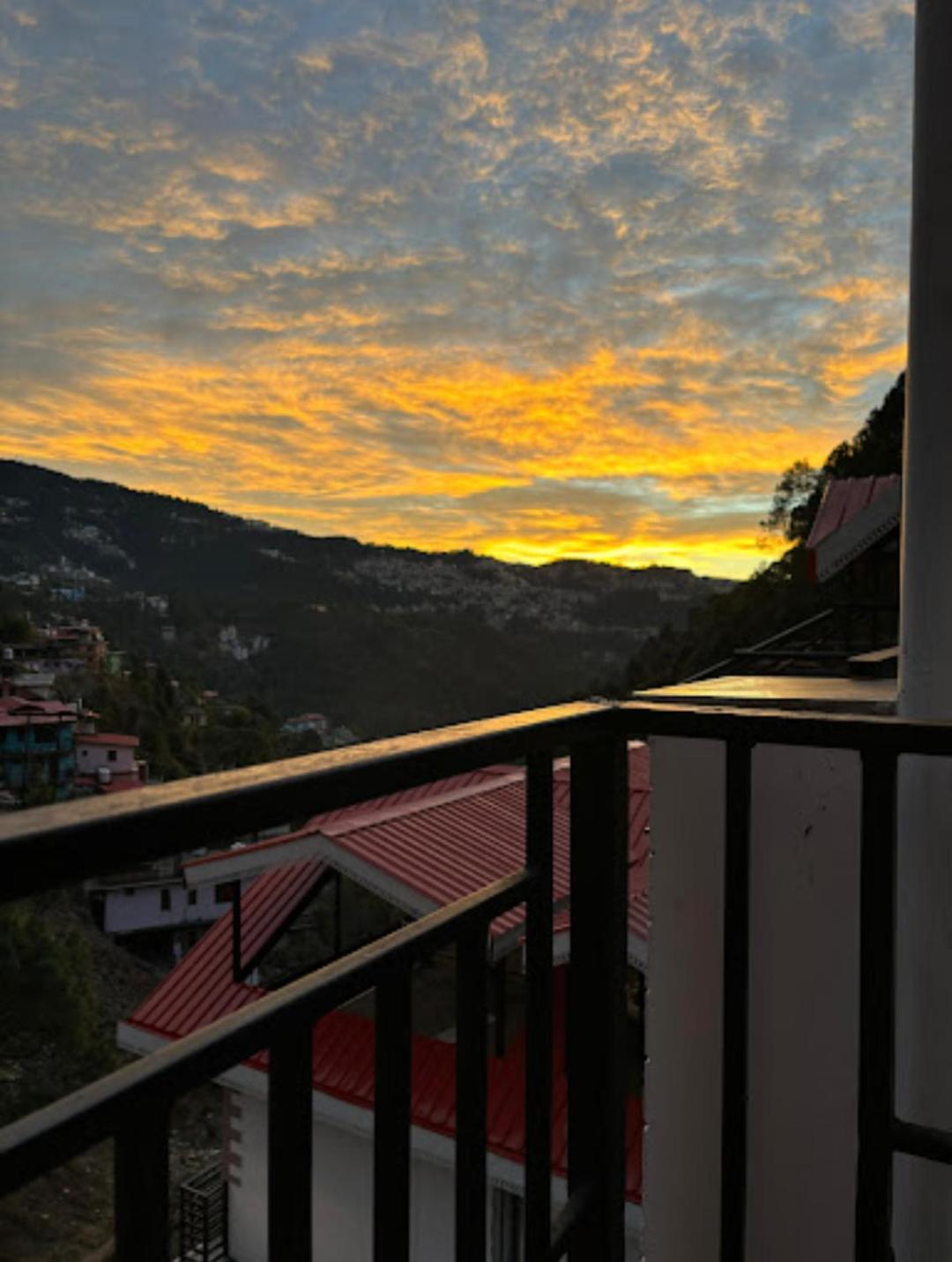 The Moonlight Stay - Shimla Dış mekan fotoğraf